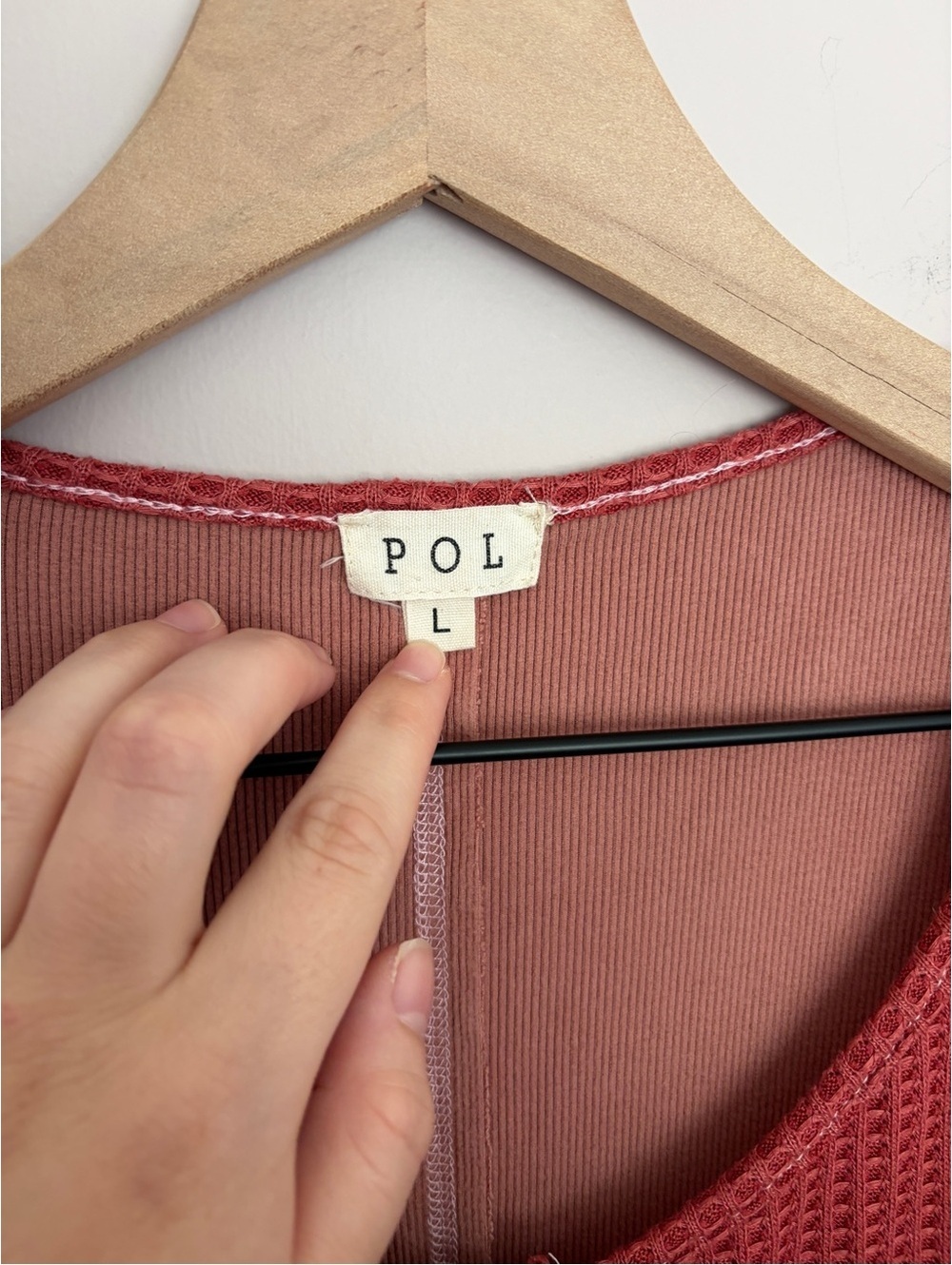 POL Patched Waffle Henley Red/Pink Large - Picture 4 of 5